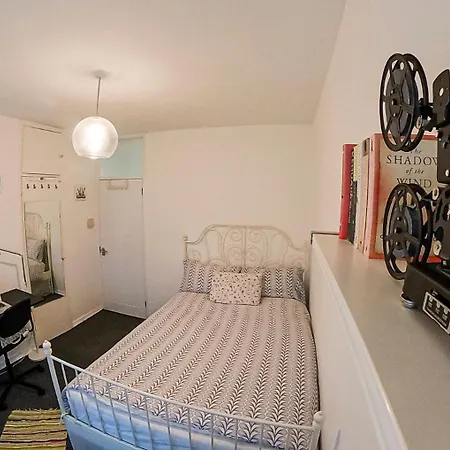 Centrally Located Comfortable Room In Londres Extérieur photo